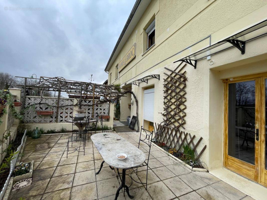 Maison à LENS-LESTANG