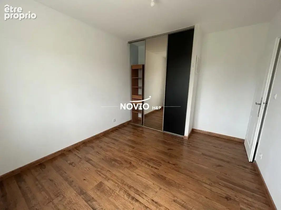 Maison 5 pièces 141 m² à vendre à Saint-Georges-Les-Baillargeaux (86130) - photo 7