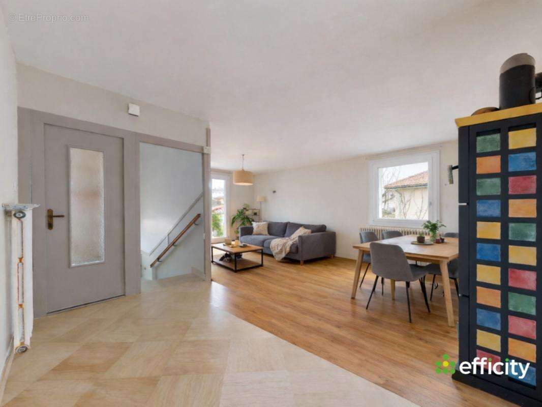 Maison à BOURG-EN-BRESSE