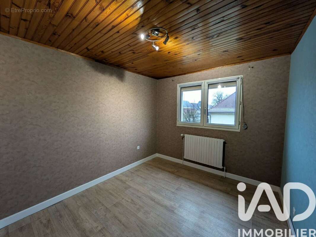 Maison 161 m² à Tressange  - photo 7