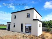 Maison à SAINT-JEAN-TROLIMON