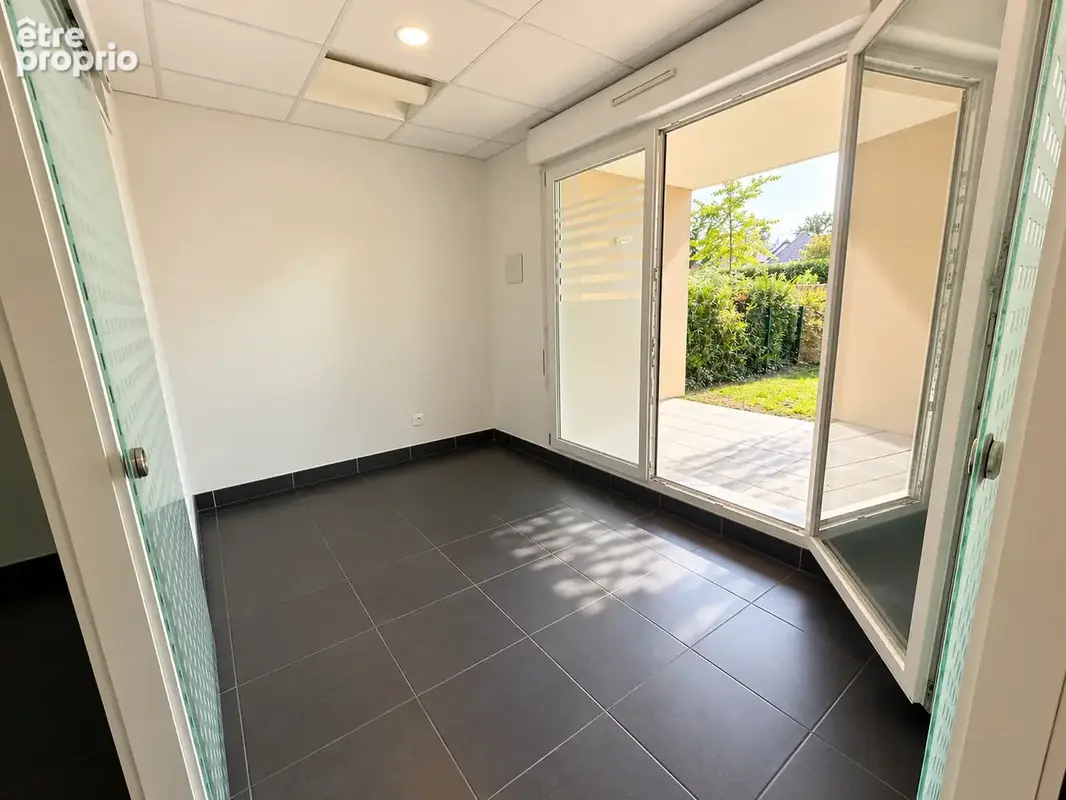 Ostwald   local professionnel/professions libérales   76,43 m2   rez-de-jardin avec terrasse de 25 m2, jardin - photo 7