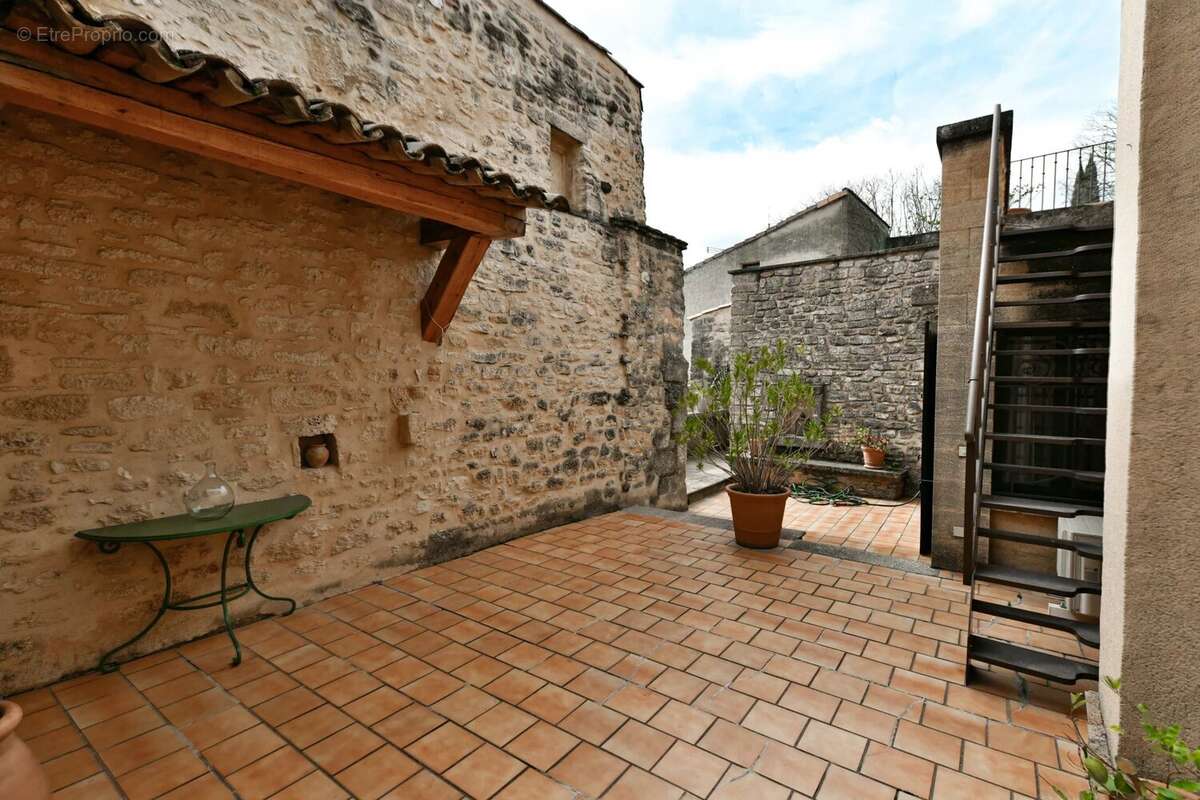 Maison à UZES