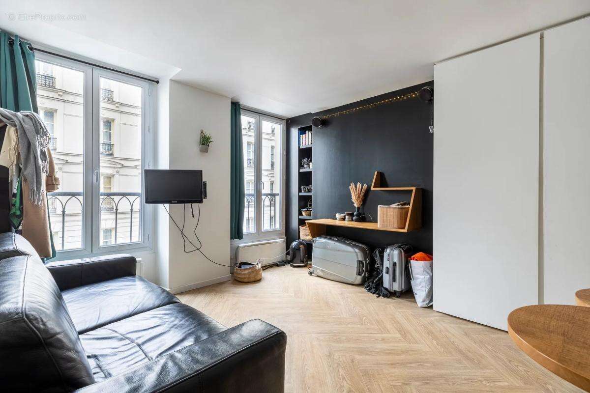 Appartement à PARIS-20E