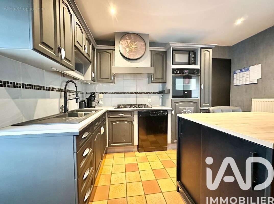Maison 100 m² à Waldwisse  - photo 5