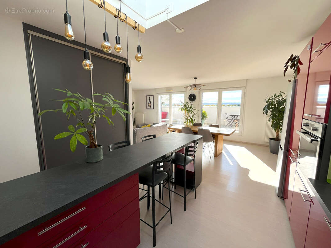 Appartement à BEZANNES