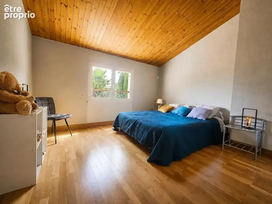 Maison de 7 pièces de 170 m² à Aubigny-Les Clouzeaux - photo 11
