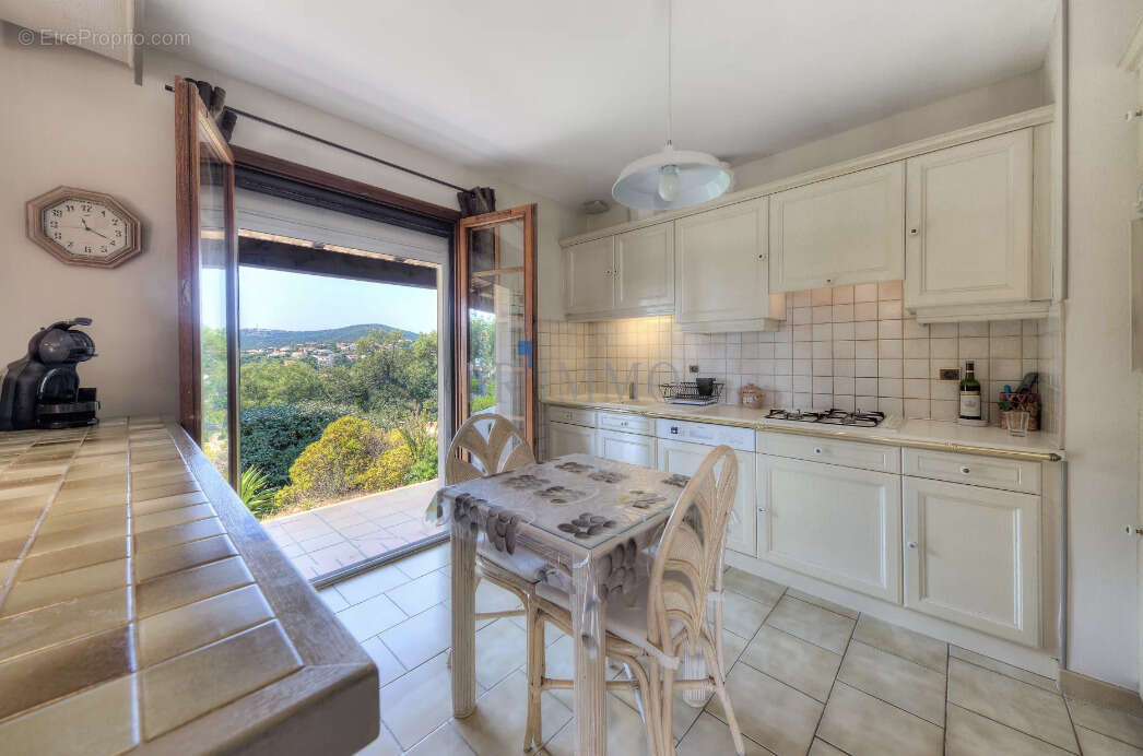 Maison à FREJUS