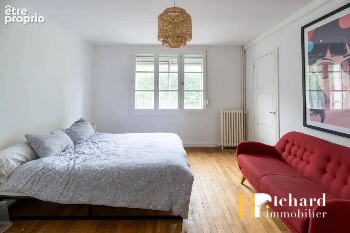 LAON - Maison de Ville 147M² - 4 chambres - photo 2