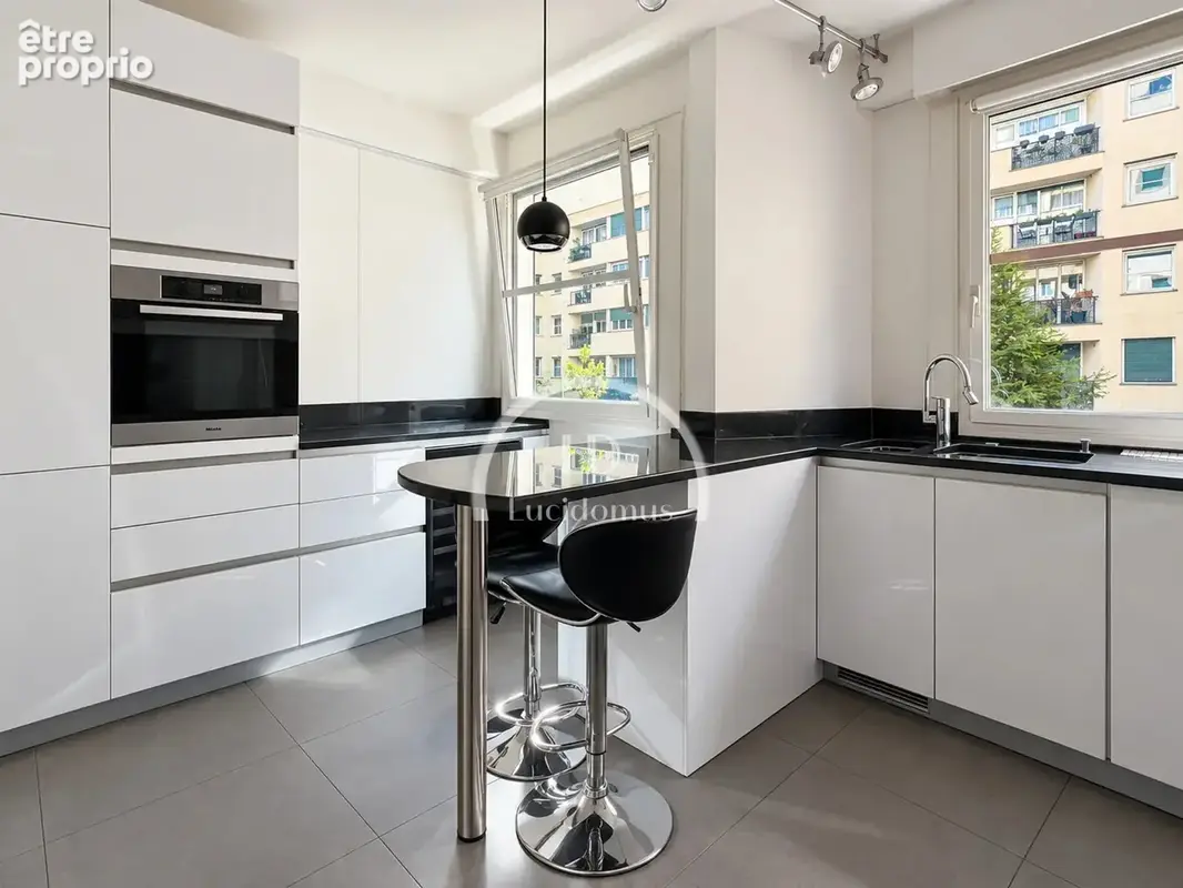 Appartement 5 pièces 122 m² à vendre à Paris-17e (75017) - photo 6