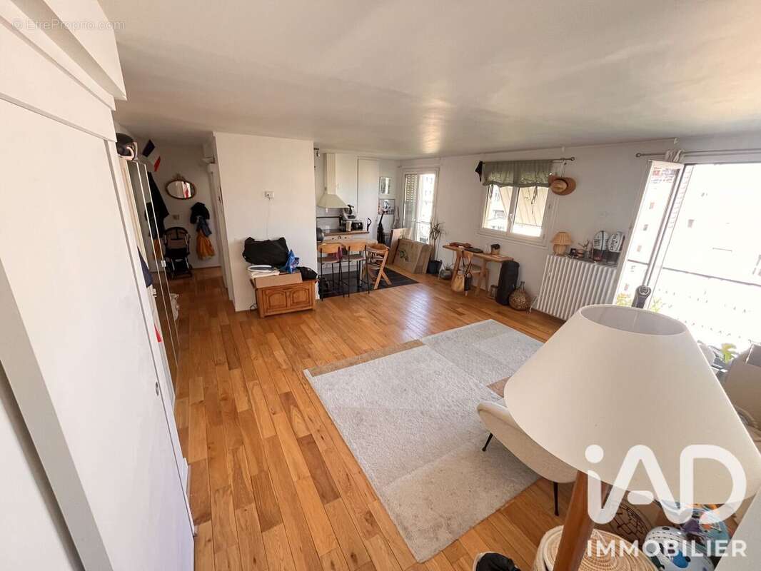 Photo 3 - Appartement à CLICHY