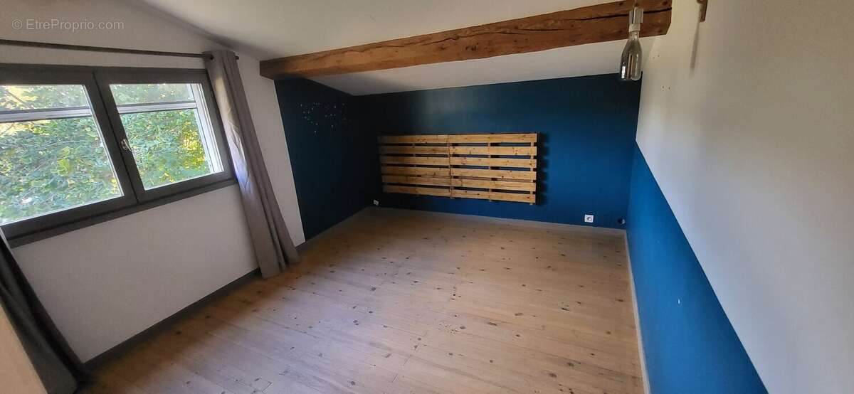 Maison à COUFFOULENS