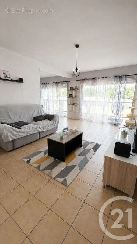 Appartement à MOULINS