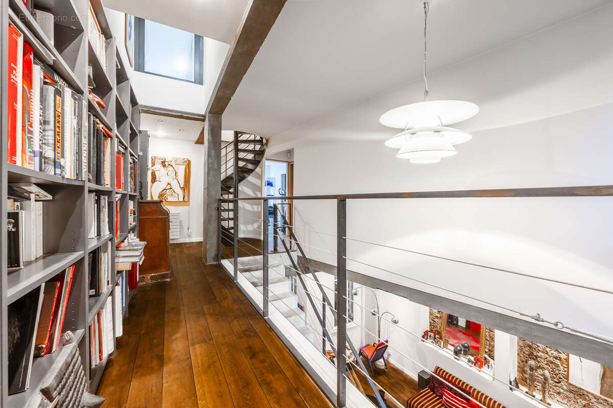 Maison à LEVALLOIS-PERRET