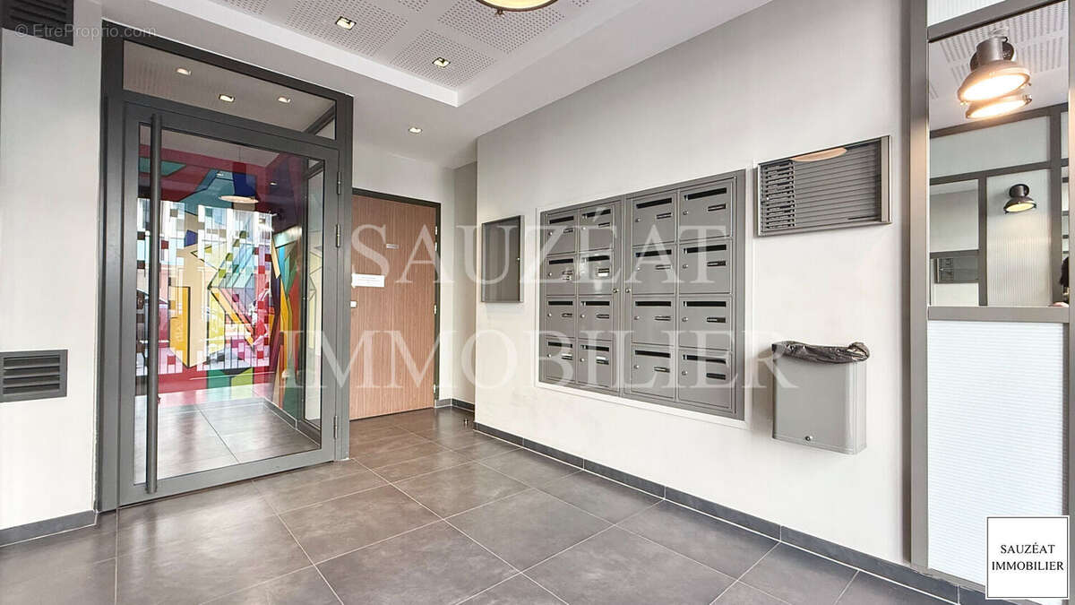 Appartement à MONTROUGE