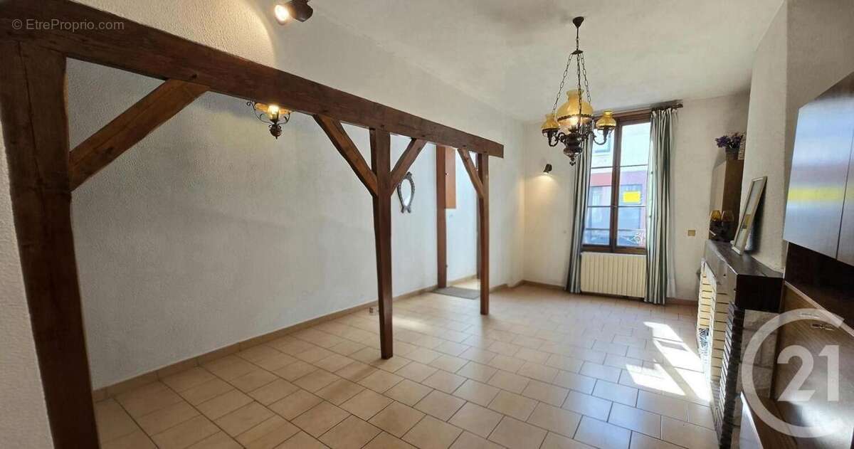 Maison à PONT-SAINTE-MAXENCE