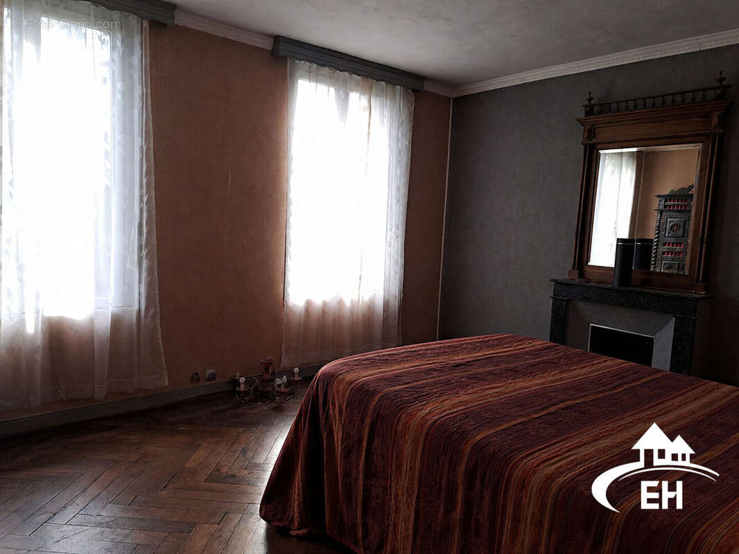 Maison de bourg a restaurer - photo 10
