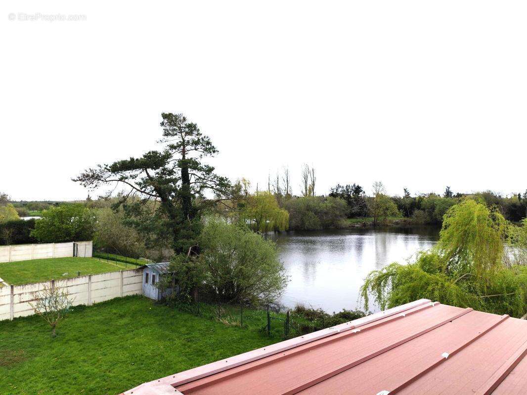 Maison à COURVILLE-SUR-EURE