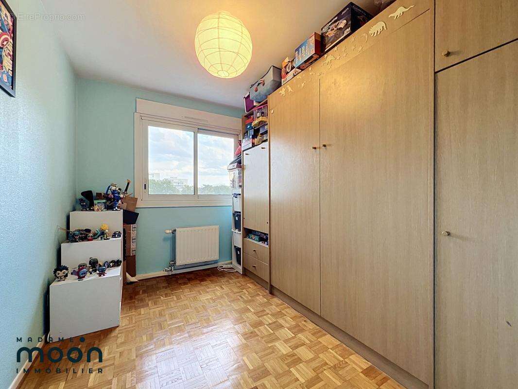 Appartement T4/5 de 86 m² avec garage et cave – Lyon 5e Champvert – Commerces et bus à pied, résidence rénovée - photo 9