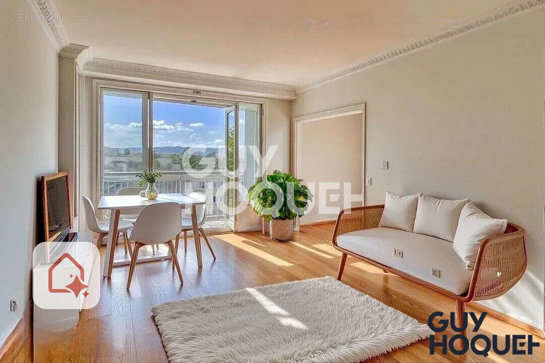 Appartement à LYON-5E