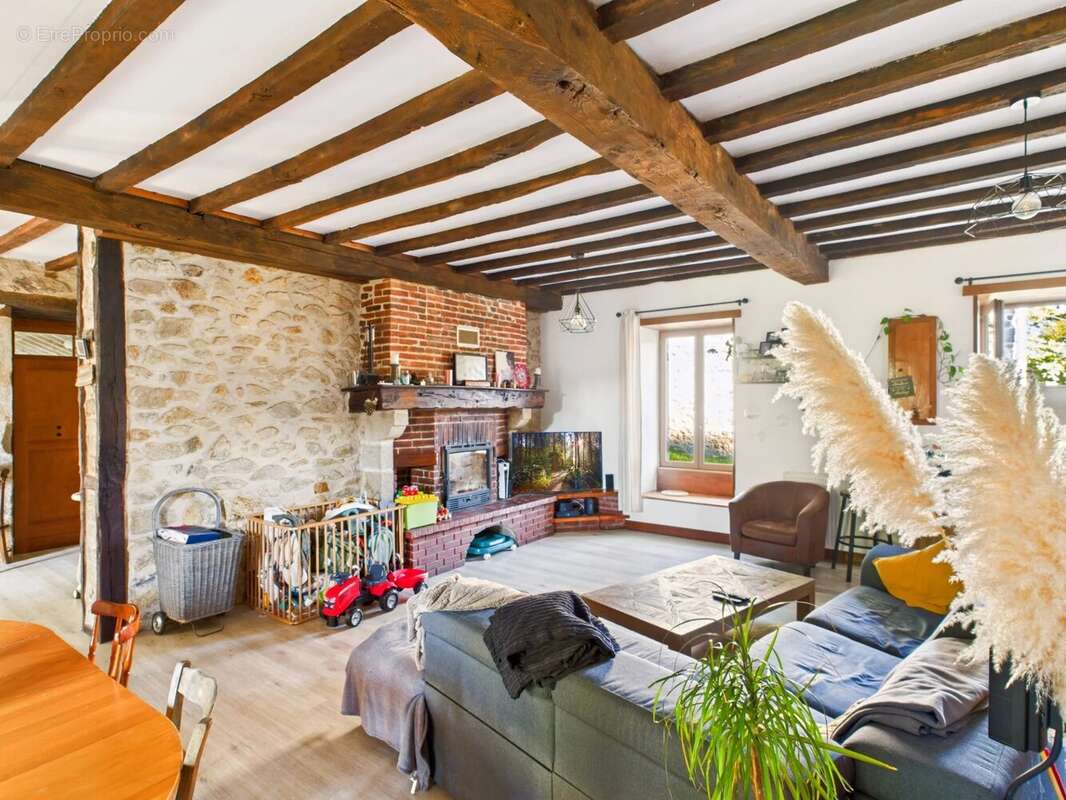 Belle maison rénovée avec 4 chambres - photo 5