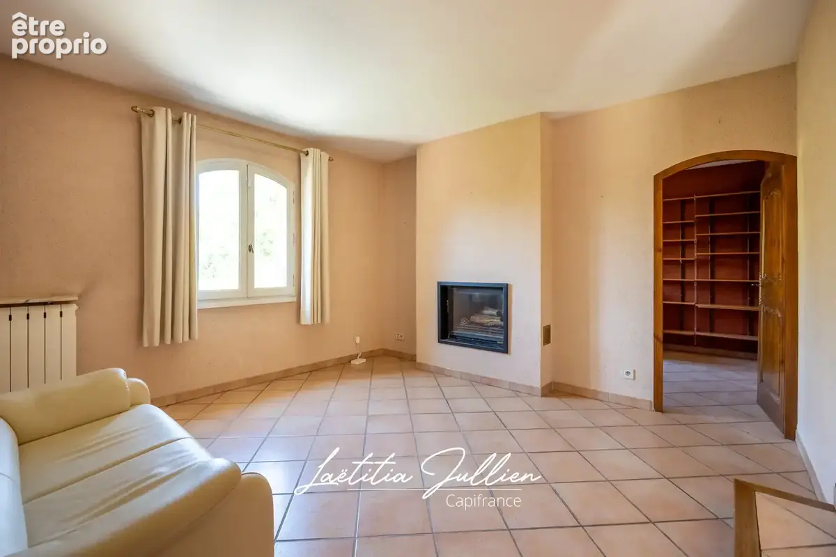 En exclusivité par Laëtitia JULLIEN – Marseille 11e – Saint-Menet – Propriété T4 de près de 150 m² habitables avec studio indépe - photo 13