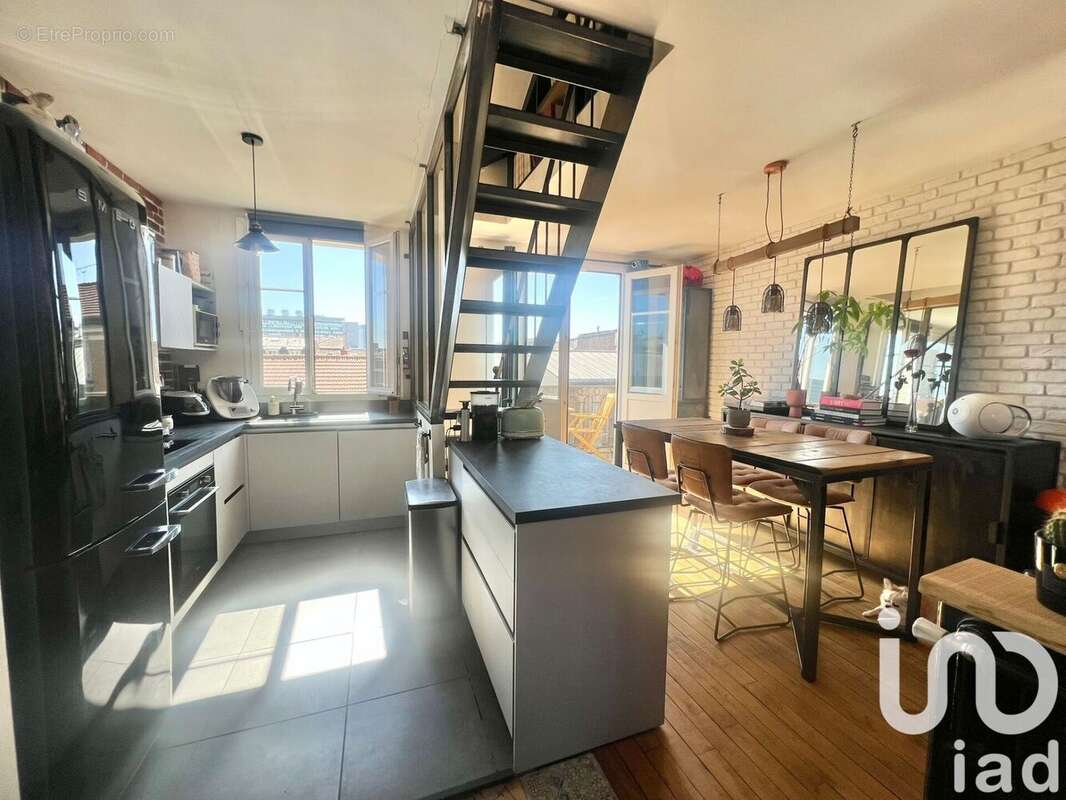 Photo 9 - Appartement à CLICHY