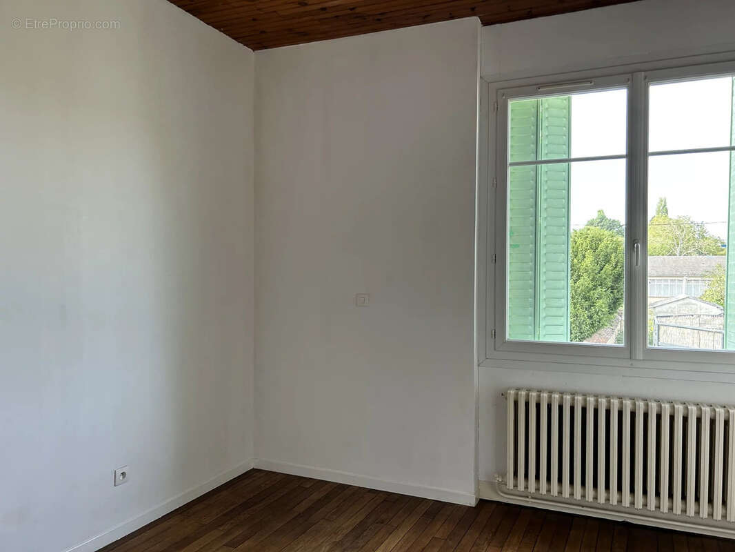 Maison à SAINT-GAULTIER