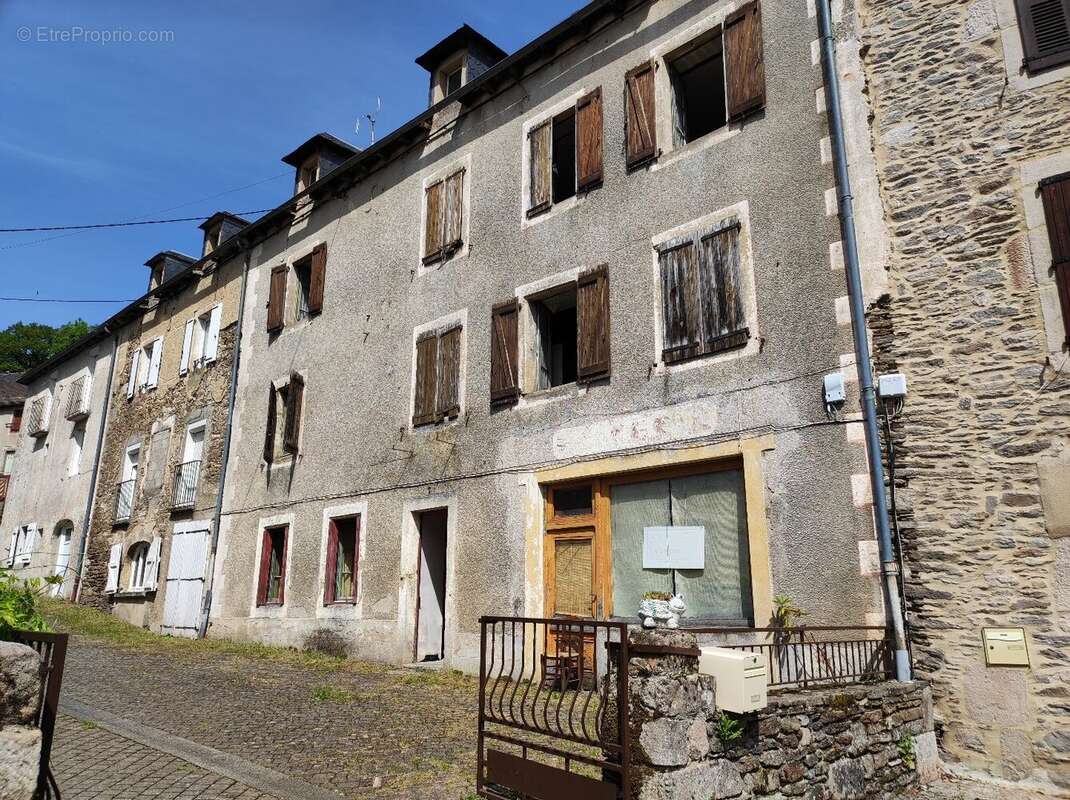 Maison de village a renover a segur proche lacs - photo 3