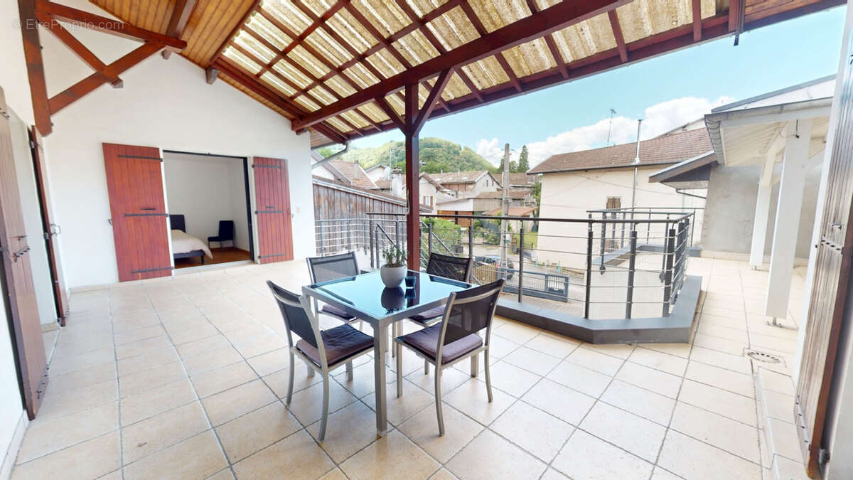 Maison Gieres 215 m2 - photo 9