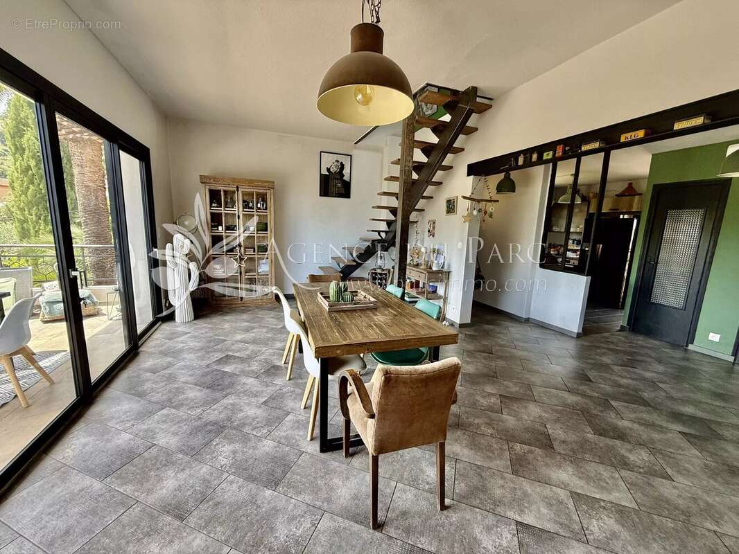 Maison à GRASSE