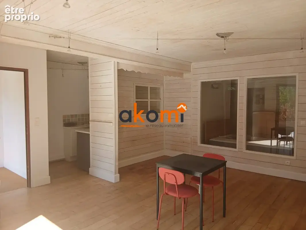 Appartement à SERRAVAL