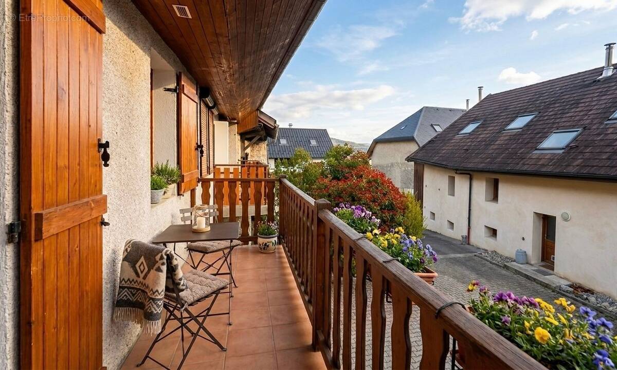 Appartement à POISY