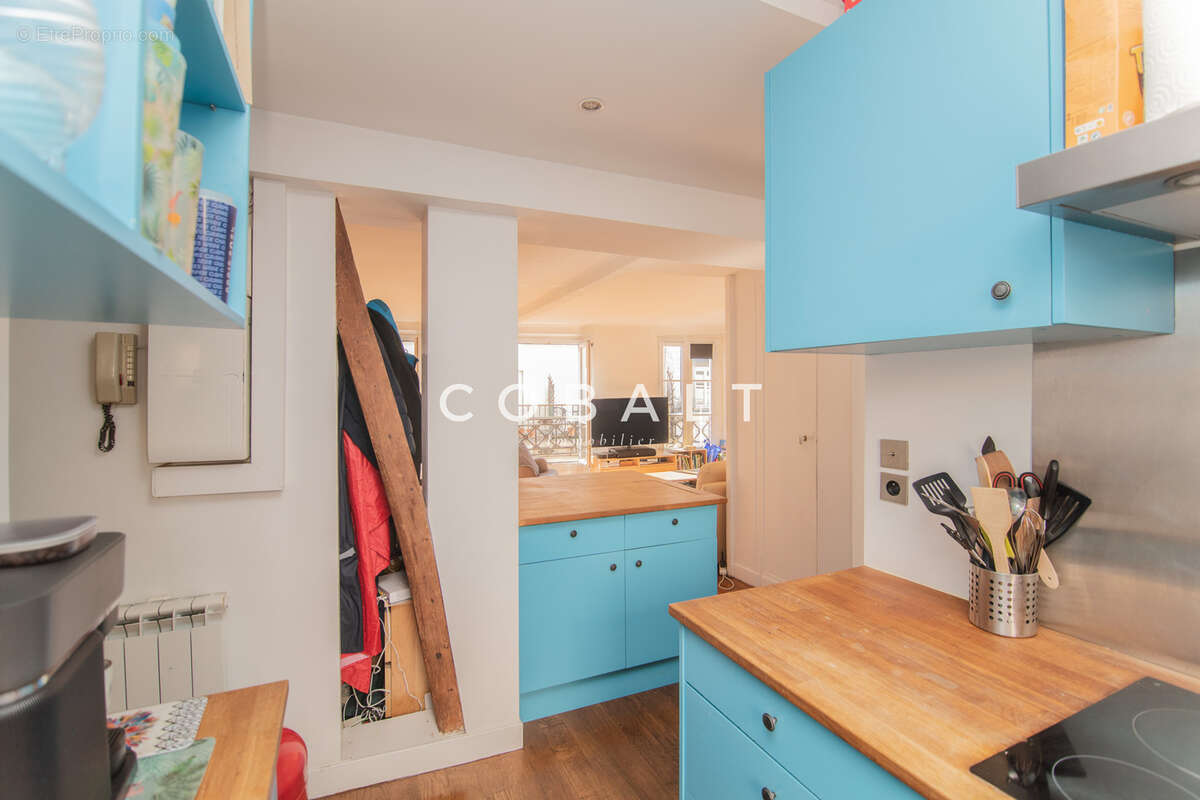 Appartement à PARIS-9E