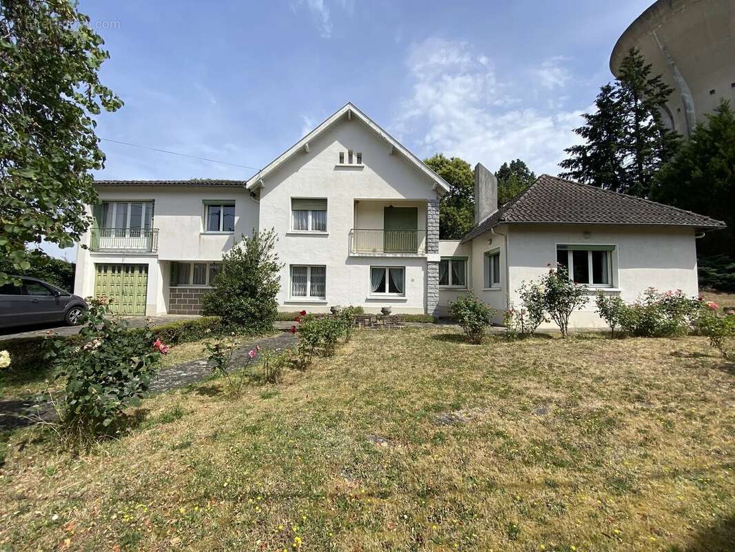 Belle maison familiale avec grand jardin à Bellac - photo 19
