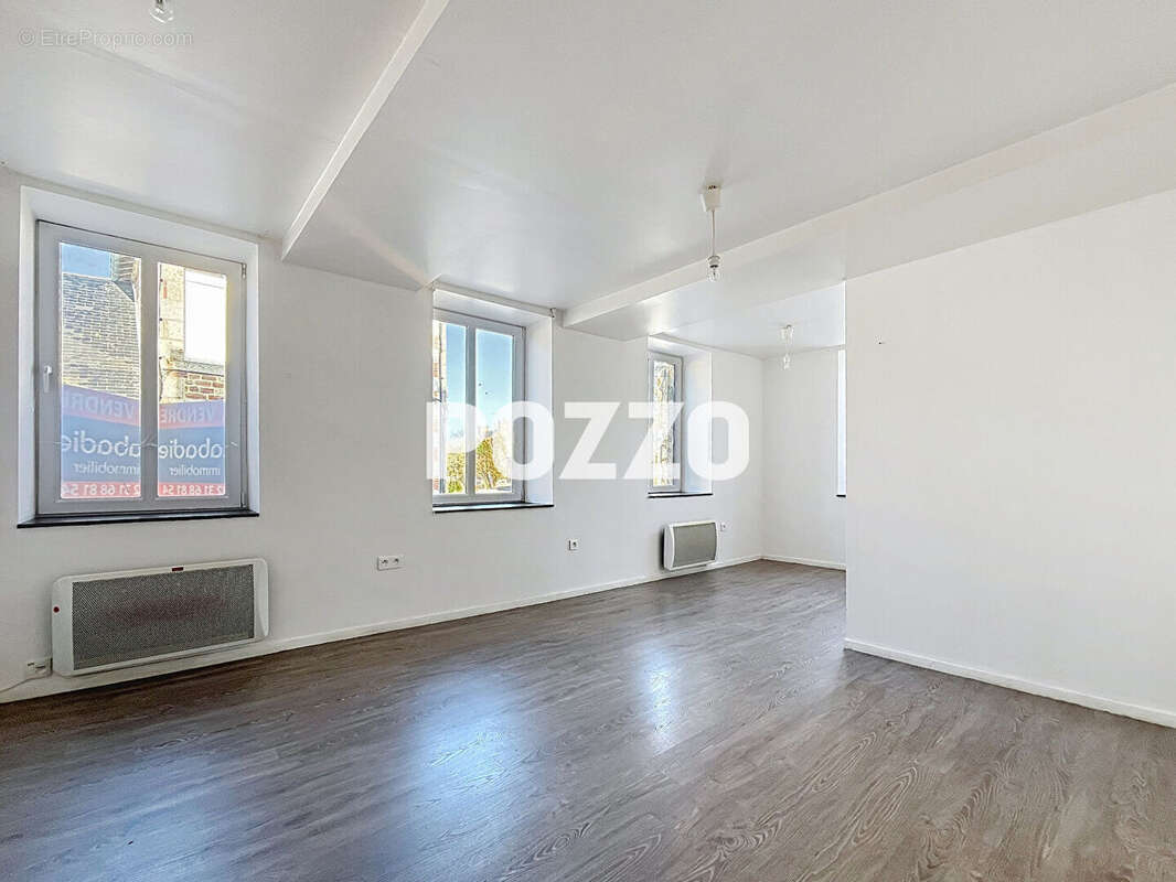 Maison à LE BENY-BOCAGE