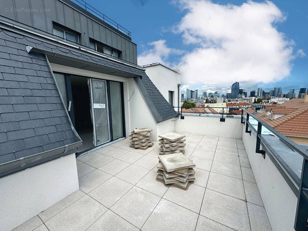 Appartement à SURESNES