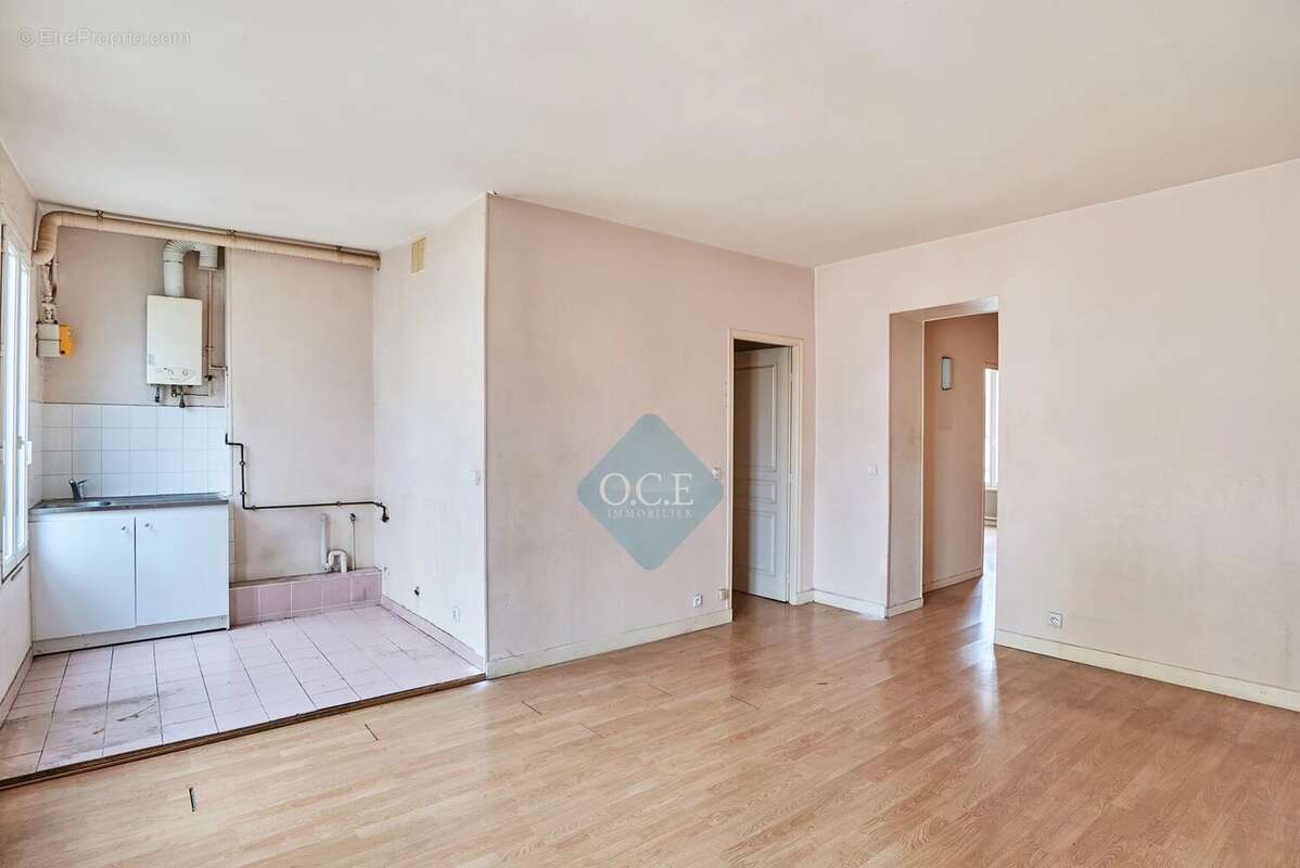 Appartement à PARIS-12E