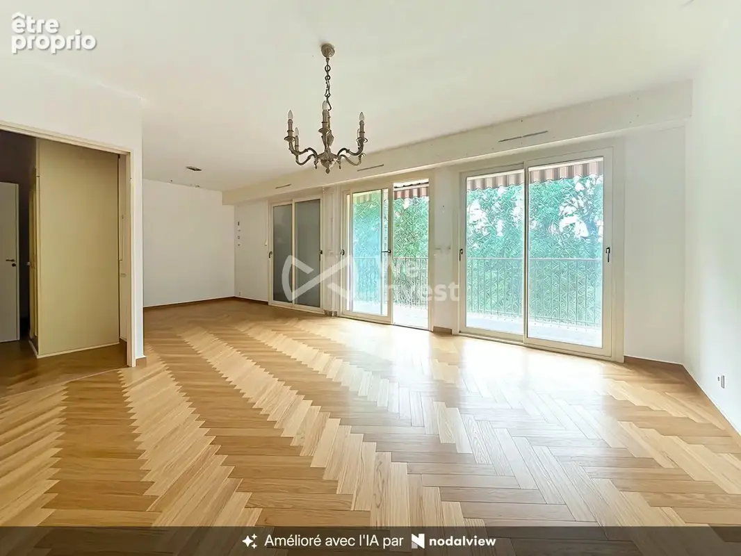 Appartement 6 pièces 115 m² à vendre à Bourges (18000) - photo 4