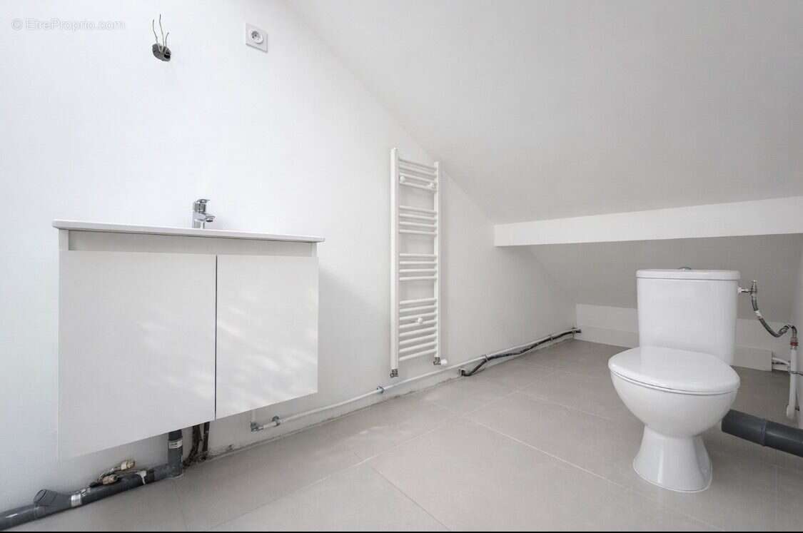 Maison à SURVILLIERS