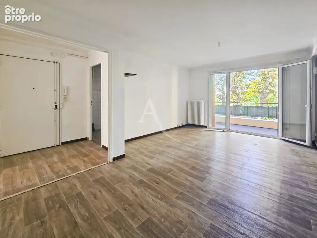 Exclusivité à vendre Appartement T4 de 77 m² avec deux balcons et stationnement 13190 Allauch La Pounche - photo 3