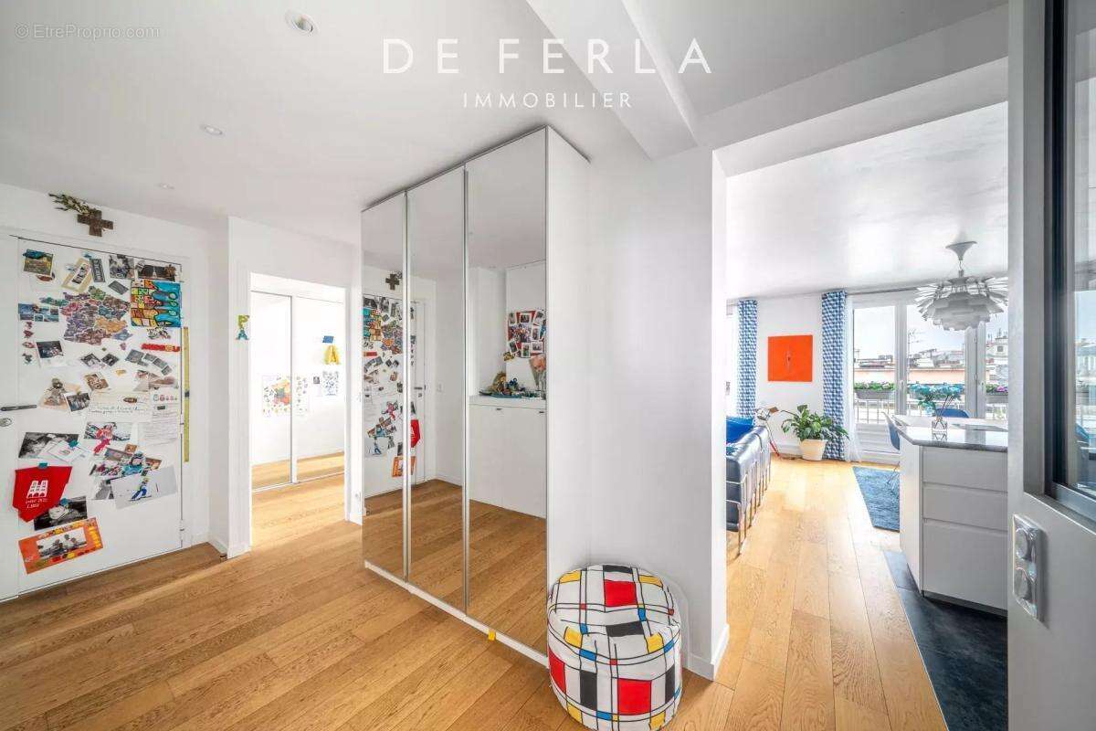 Appartement à PARIS-14E