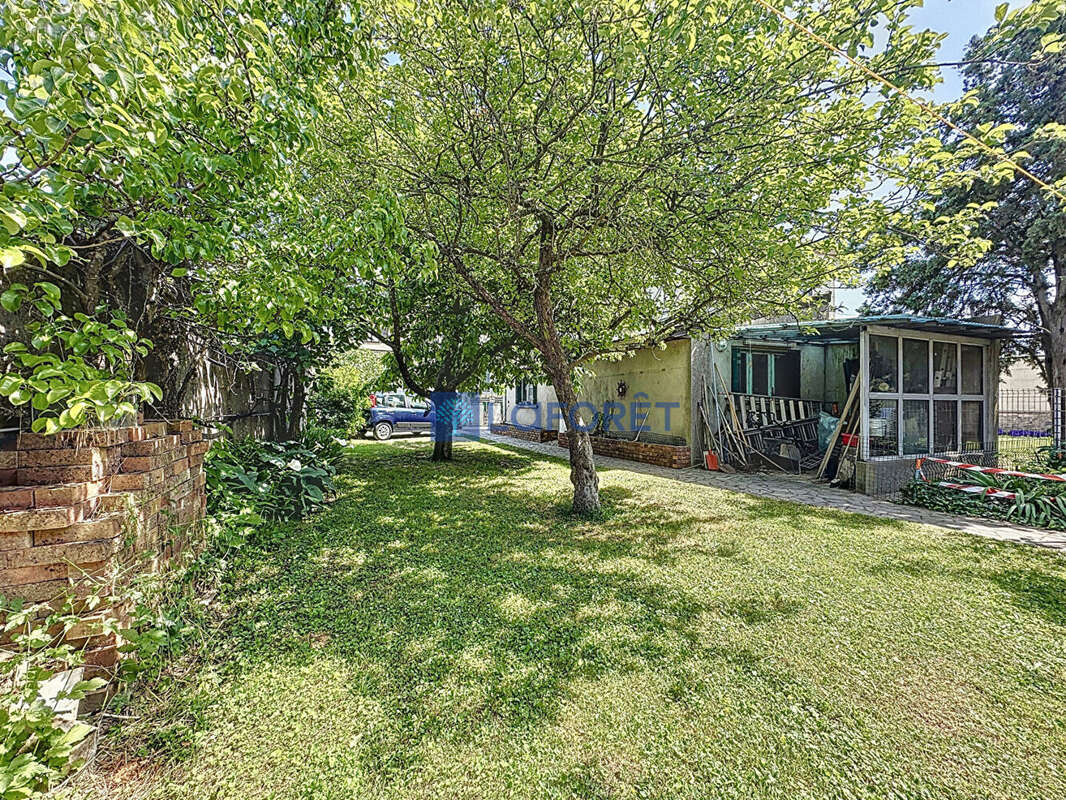 Maison à SAVIGNY-SUR-ORGE