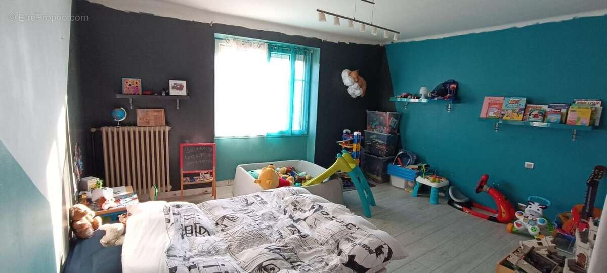 Maison à SAINT-SAUVEUR