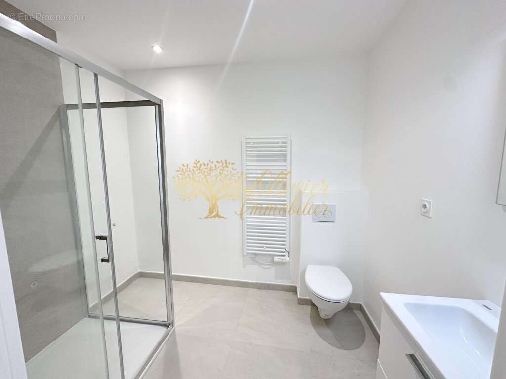 Appartement à SAINT-MAUR-DES-FOSSES