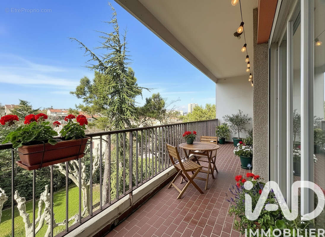 Photo 2 - Appartement à MARSEILLE-10E