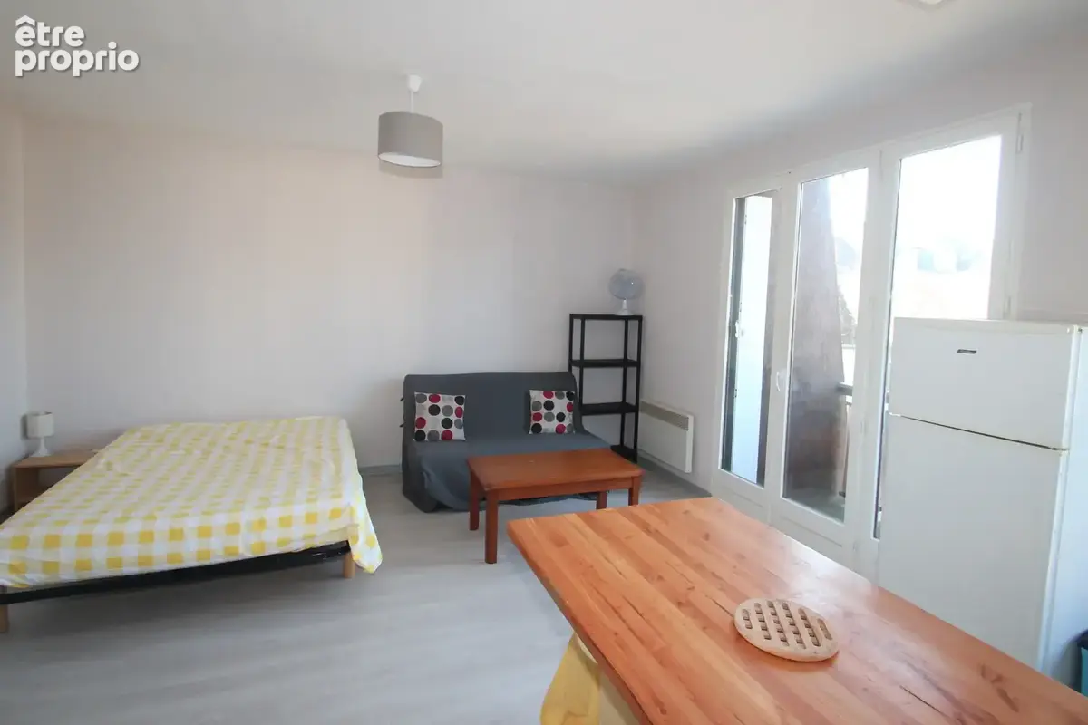 Appartement 1 pièce 31 m² à vendre à Decize (58300) - photo 2