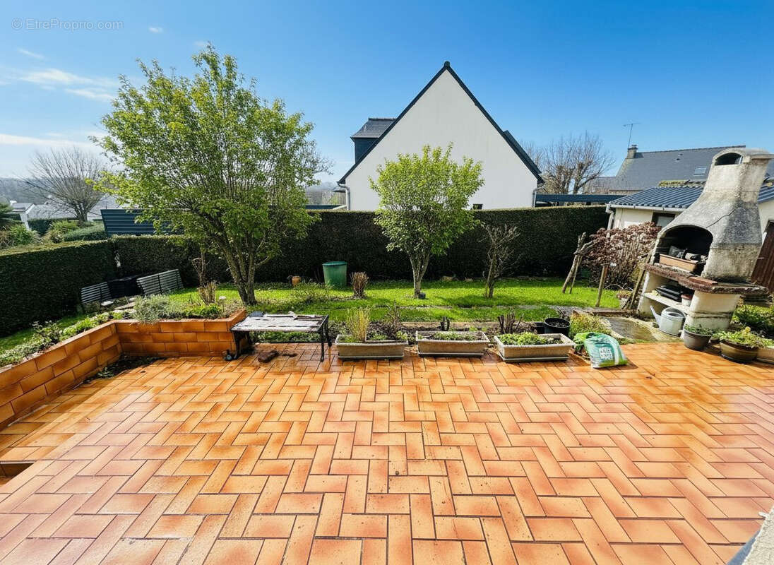 Terrasse - Maison à GEVEZE