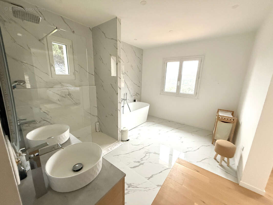 Maison à CAVALAIRE-SUR-MER