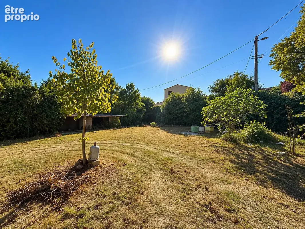 A vendre - terrain constructible - photo 2